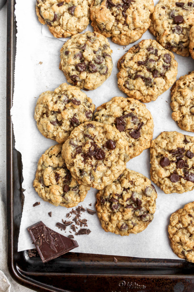 oatmeal cookies with chocolate